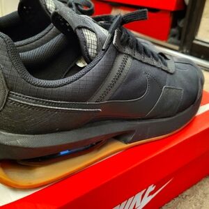 Nike Air Max Pre Day (black & gum)